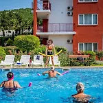 公寓 Sea Paradise 2-room Seafront In Sveti Vlas 布尔加斯