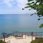 Sea Paradise 2-room Seafront In Sveti Vlas * 布尔加斯