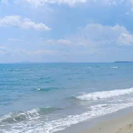 Sea Paradise 2-room Seafront In Sveti Vlas شقة بورغاس