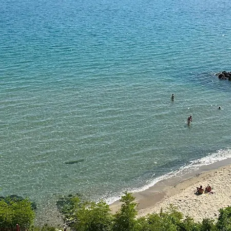 Appartement Sea Paradise 2-room Seafront In Sveti Vlas *